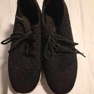 DANSKIN Tennis shoes size 7.5